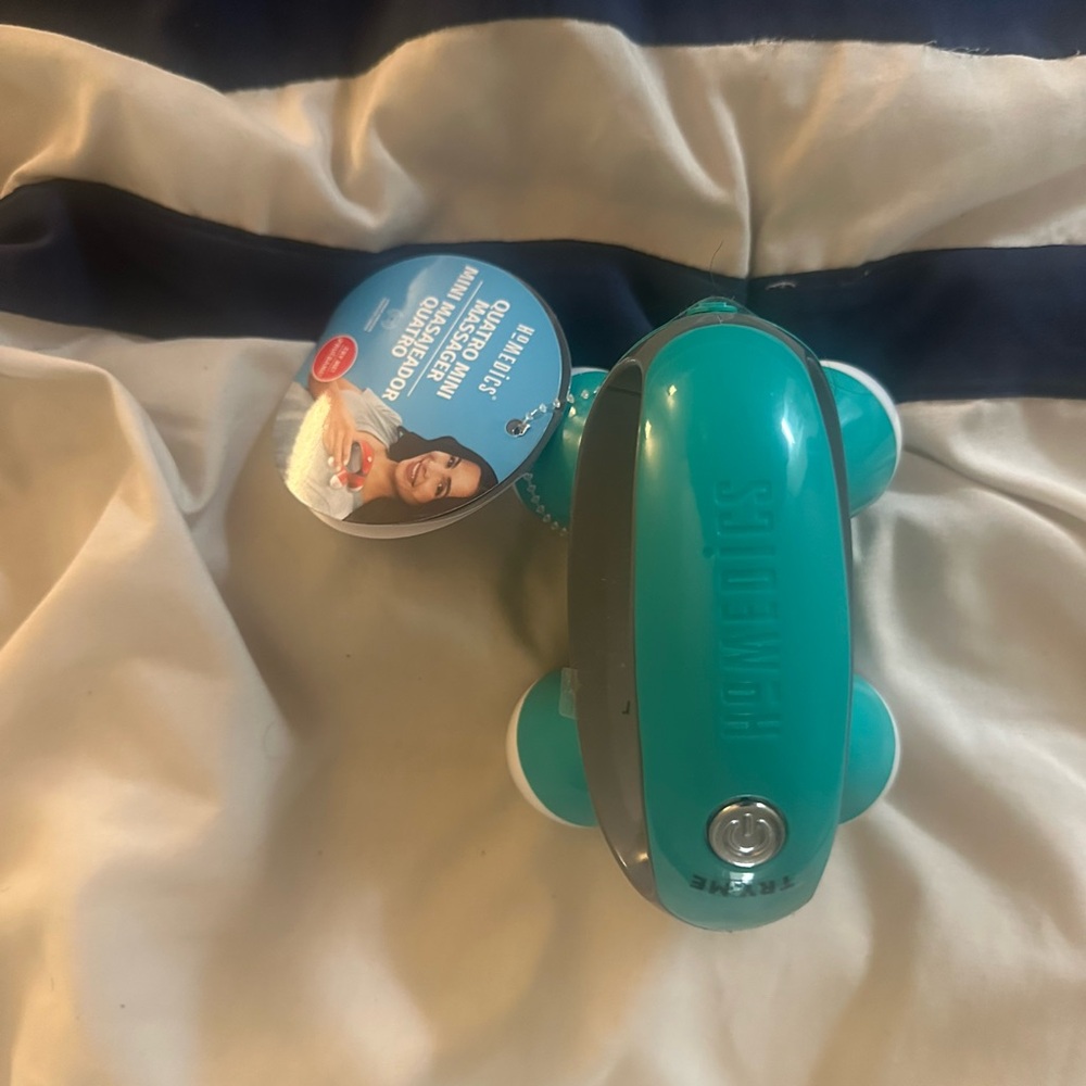 Mini electric massage tool